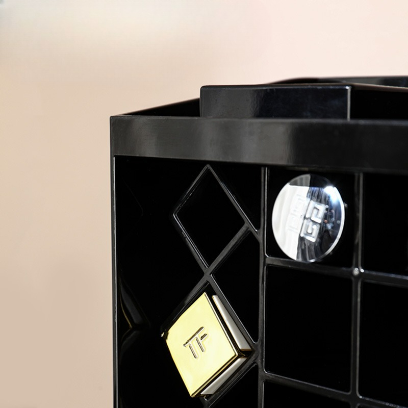 Light Luxury Lipstick Storage  - Luxury High End Skincare ulasan dan harga